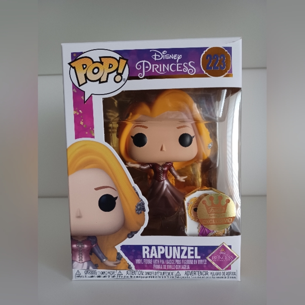 Disney Princess Rapunzel Metallic With Pin 223 Vinyl Figure Funko Pop
